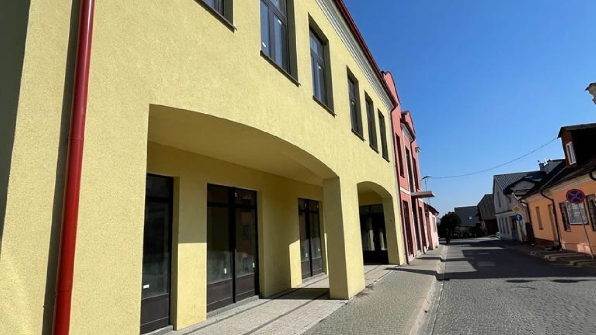 Lokal na sprzedaż