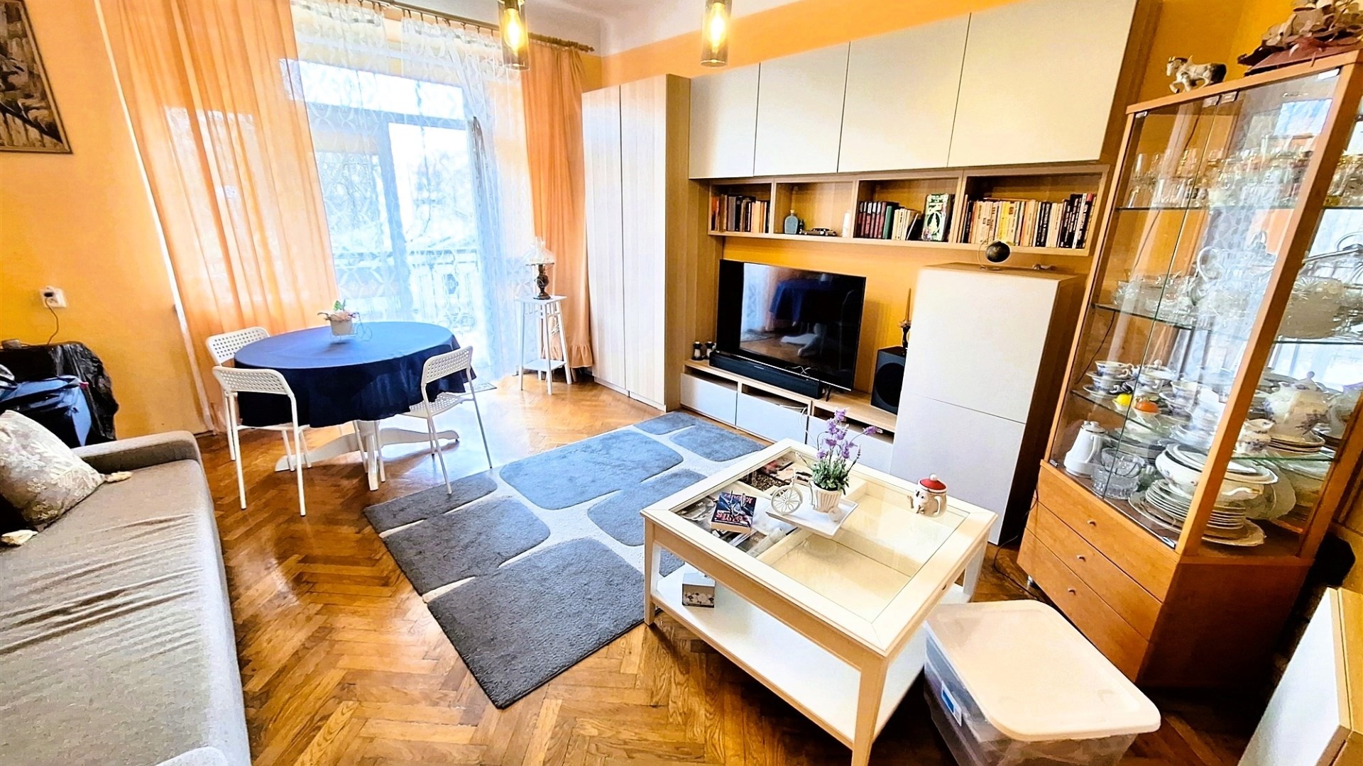 Mieszkanie na sprzedaż